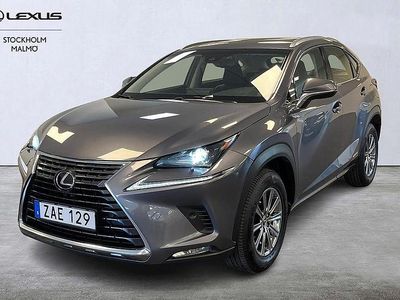Grå Begagnad 2017 Lexus NX300h Business Edition SUV | 259 000 kr (Marknadspris)