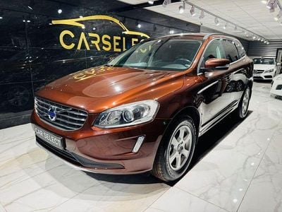 Brun Begagnad 2015 Volvo XC60 Momentum SUV | 129 800 kr (Marknadspris)