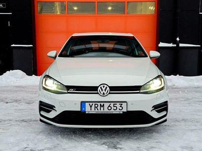 Vit Begagnad 2018 VW Golf VII GT Halvkombi | 179 900 kr (Marknadspris)