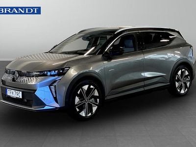 Begagnad Renault Scenic E-Tech 2024 Grå SUV