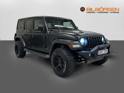 Svart Begagnad 2018 Jeep Wrangler Unlimited Sahara SUV | 419 900 kr