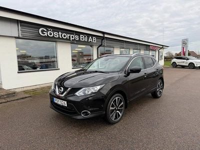 Svart Begagnad 2016 Nissan Qashqai Tekna SUV | 139 900 kr (Marknadspris)