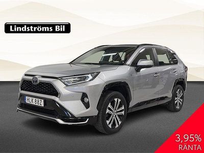 Silver Begagnad 2020 Toyota RAV4 Hybrid SUV | 309 900 kr (Marknadspris)