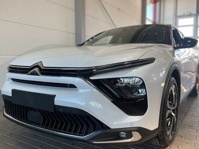 begagnad Citroën C5 Citroën X SHINE EXCLUSIVE HYBRID 225 AUT 2023, Kombi