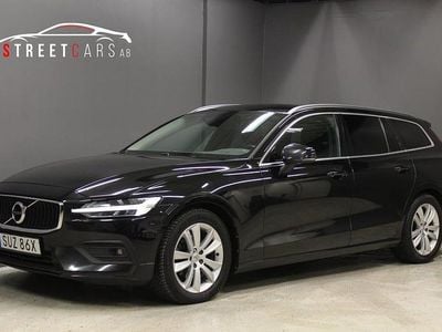 Svart Begagnad 2019 Volvo V60 Momentum Kombi | 239 900 kr (Marknadspris)