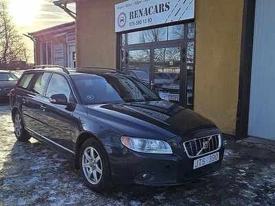 Begagnad Volvo V70 Momentum 200 HK (147 kW) 2009 Grå Kombi