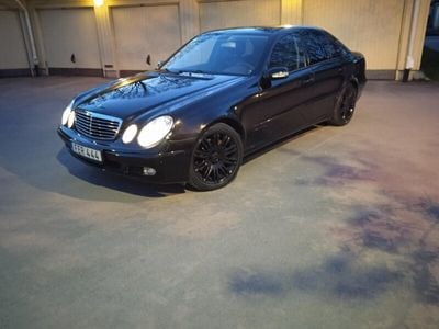 Mercedes E200
