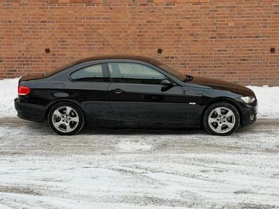 Begagnad BMW 325 218 HK (160 kW) 2008 Sportkupé