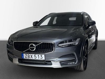Grå Begagnad 2018 Volvo V90 CC Pro Kombi | 349 000 kr (Lite dyr)