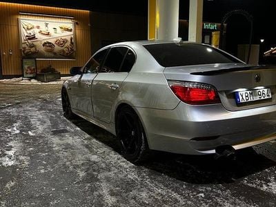 Begagnad 2006 BMW 525 Sedan | 66 000 kr (Dyr)