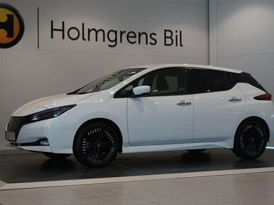 Vit Begagnad 2023 Nissan Leaf N-Connecta Halvkombi | 238 800 kr (Lite dyr)