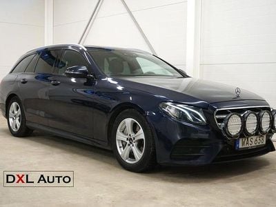 Begagnad Mercedes E220 AMG line 194 HK (142 kW) 2017 Blå (cavansite blue metallic)