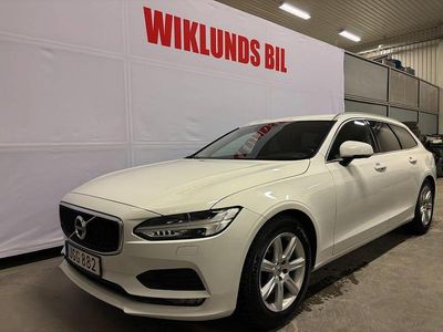 Vit Begagnad 2017 Volvo V90 Momentum Kombi | 204 900 kr (Bra pris)