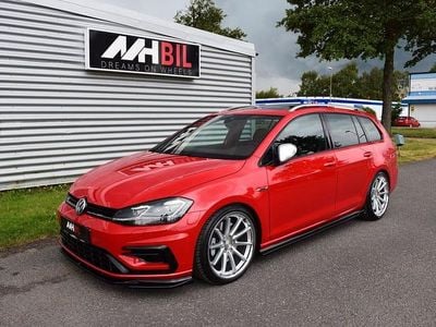 Begagnad VW Golf VII R 301 HK (221 kW) 2020 Röd Kombi