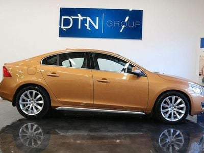 Brun Begagnad 2011 Volvo S60 Summum Sedan | 104 500 kr (Marknadspris)