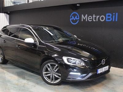 Begagnad Volvo V60 R-Design 190 HK (139 kW) 2016 Svart Kombi