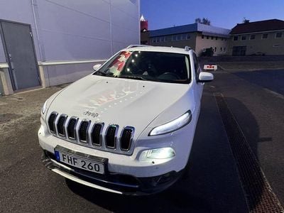 Begagnad 2014 Jeep Cherokee SUV | 100 000 kr (Marknadspris)