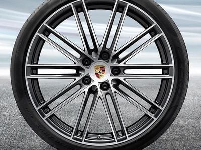 Grå Begagnad 2019 Porsche Cayenne SUV | 669 000 kr (Lite dyr)