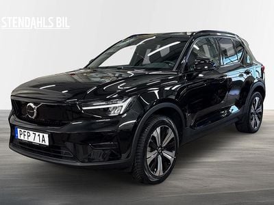 Begagnad Volvo XC40 Single Motor 175 kW (238 HK) 2023 Svart SUV