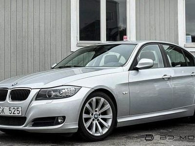Begagnad BMW 320 177 HK (130 kW) 2010 Ljusgrå (grå) Sedan