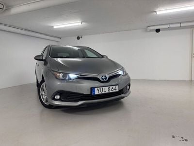 Toyota Auris Hybrid