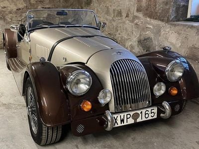 Brons o brun metalic Begagnad 1997 Morgan Plus 8 Cab | 450 000 kr