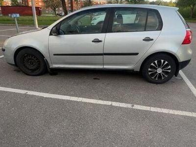 VW Golf V