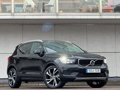 Svart Begagnad 2019 Volvo XC40 Momentum SUV | 309 900 kr (Bra pris)