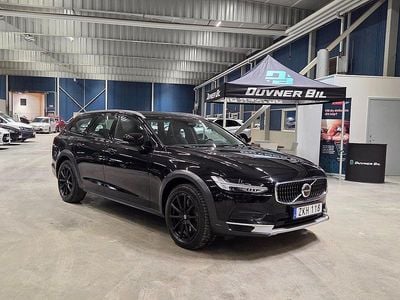 Begagnad Volvo V90 CC 197 HK (144 kW) 2022 Svart Kombi