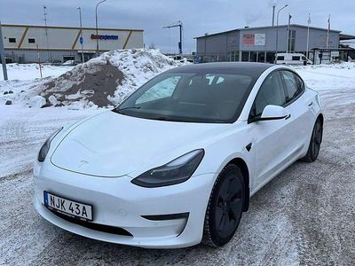 Begagnad Tesla Model 3 Long Range AWD 323 kW (440 HK) 2021 Sedan