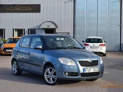 Ljusgrå (grå) Begagnad 2008 Skoda Fabia Halvkombi | 29 900 kr (Lite dyr)