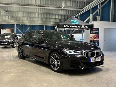 Svart Begagnad 2020 BMW 545e M Sport Sedan | 424 900 kr