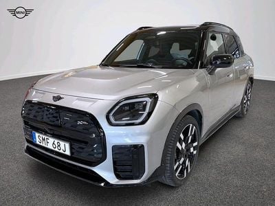 Grå Begagnad 2024 Mini John Cooper Works Countryman SUV | 524 900 kr