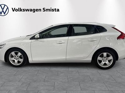 begagnad Volvo V40 T2 Kinetic 2017, Kombi