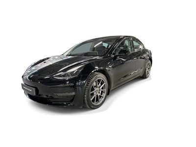 Svart Begagnad 2023 Tesla Model 3 Long Range AWD Sedan | 405 900 kr (Dyr)
