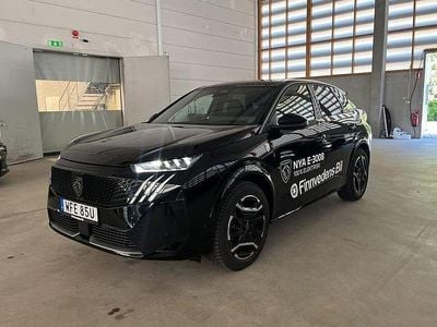 Peugeot e-3008