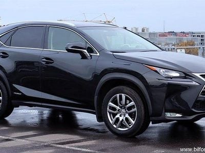 Lexus NX300h