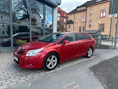 begagnad Toyota Avensis Kombi 2.2 D-4D Automat