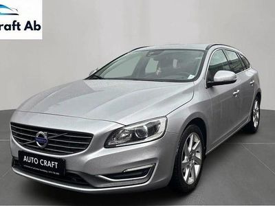 Silver Begagnad 2014 Volvo V60 Momentum Kombi | 104 900 kr (Marknadspris)