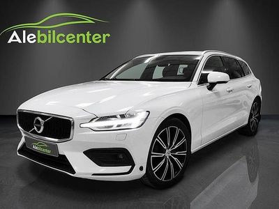 Vit Begagnad 2020 Volvo V60 Momentum Kombi | 204 900 kr (Marknadspris)