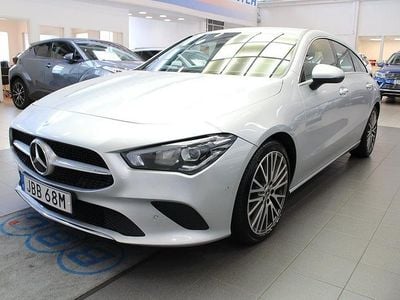 Begagnad Mercedes CLA200 Shooting Brake 2021 Silver Kombi