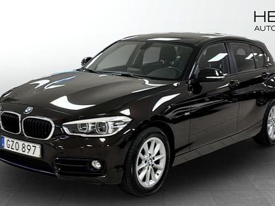 Begagnad BMW 118 Sport Line 150 HK (110 kW) 2016 Brun Halvkombi