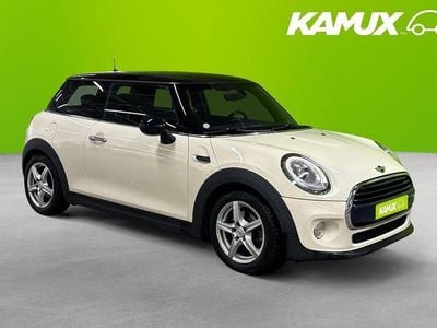 Vit Begagnad 2016 Mini John Cooper Works Pepper Halvkombi | 114 800 kr
