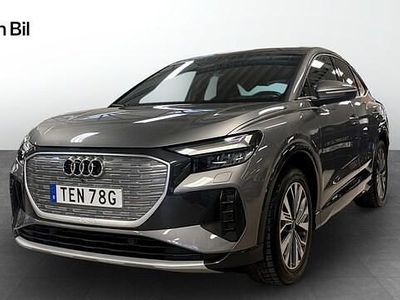 Grå Begagnad 2023 Audi Q4 Sportback e-tron Advanced Plus SUV | 389 000 kr (Superpris)