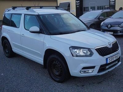 Vit Begagnad 2014 Skoda Yeti Business Line SUV | 84 900 kr