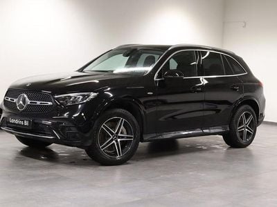 Svart Begagnad 2025 Mercedes GLC300 Advanced SUV | 719 000 kr