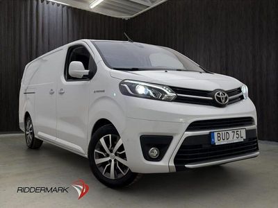 Begagnad Toyota Proace 100 kW (136 HK) 2023 Vit Minibuss