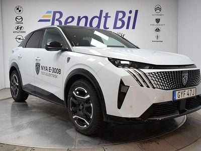 Vit Ny 2025 Peugeot e-3008 GTi SUV | 498 500 kr (Bra pris)