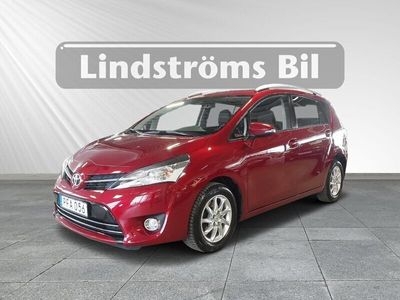 begagnad Toyota Verso 1,8 M/D S Intense Ed Vinterhjul