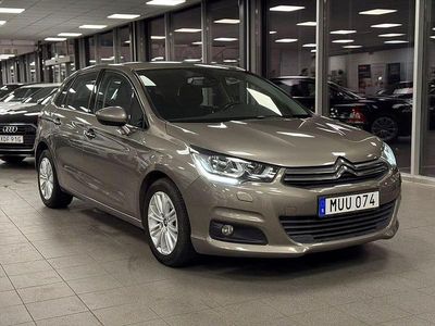 Grå Begagnad 2015 Citroën C4 Halvkombi | 89 900 kr (Lite dyr)